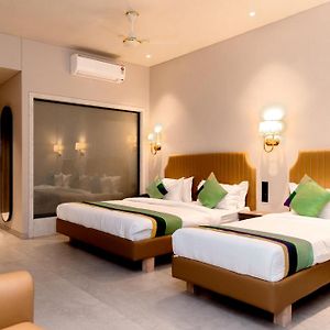 Hotel Golden Tulipz
