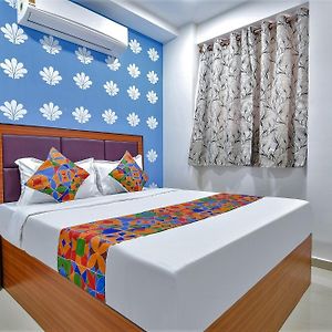 Fabhotel Green Park